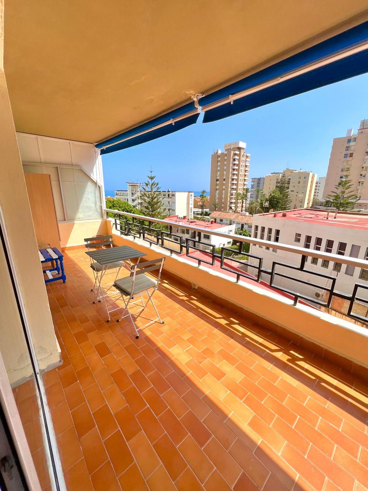 شقة Torremolinos Carihuela Nucleo Cristal المظهر الخارجي الصورة